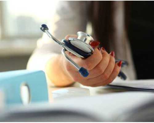 孕期眼睛干涩痒什么原因