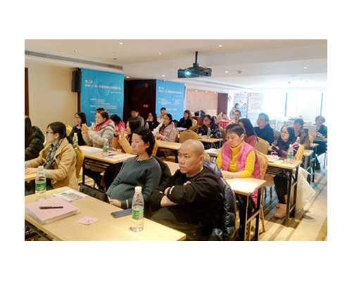 成都三甲供卵医院,做泰国助孕试管婴儿夫妻双方都要去医院吗?_上海私立医院供